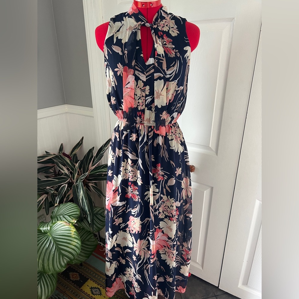 Robbie Bee Dark Blue and Coral Floral Blouse